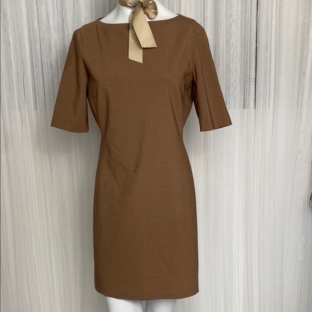 Theory Rijik Wool/Elastane Blend Elegant Light Brown Sheath Dress! Classic! Sz 8